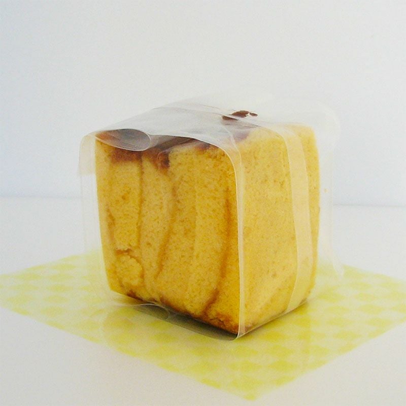 烏骨鶏かすていら　美味（みみ） 柚子