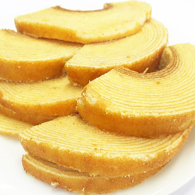  烏骨鶏バームクーヘン　美味（みみ）